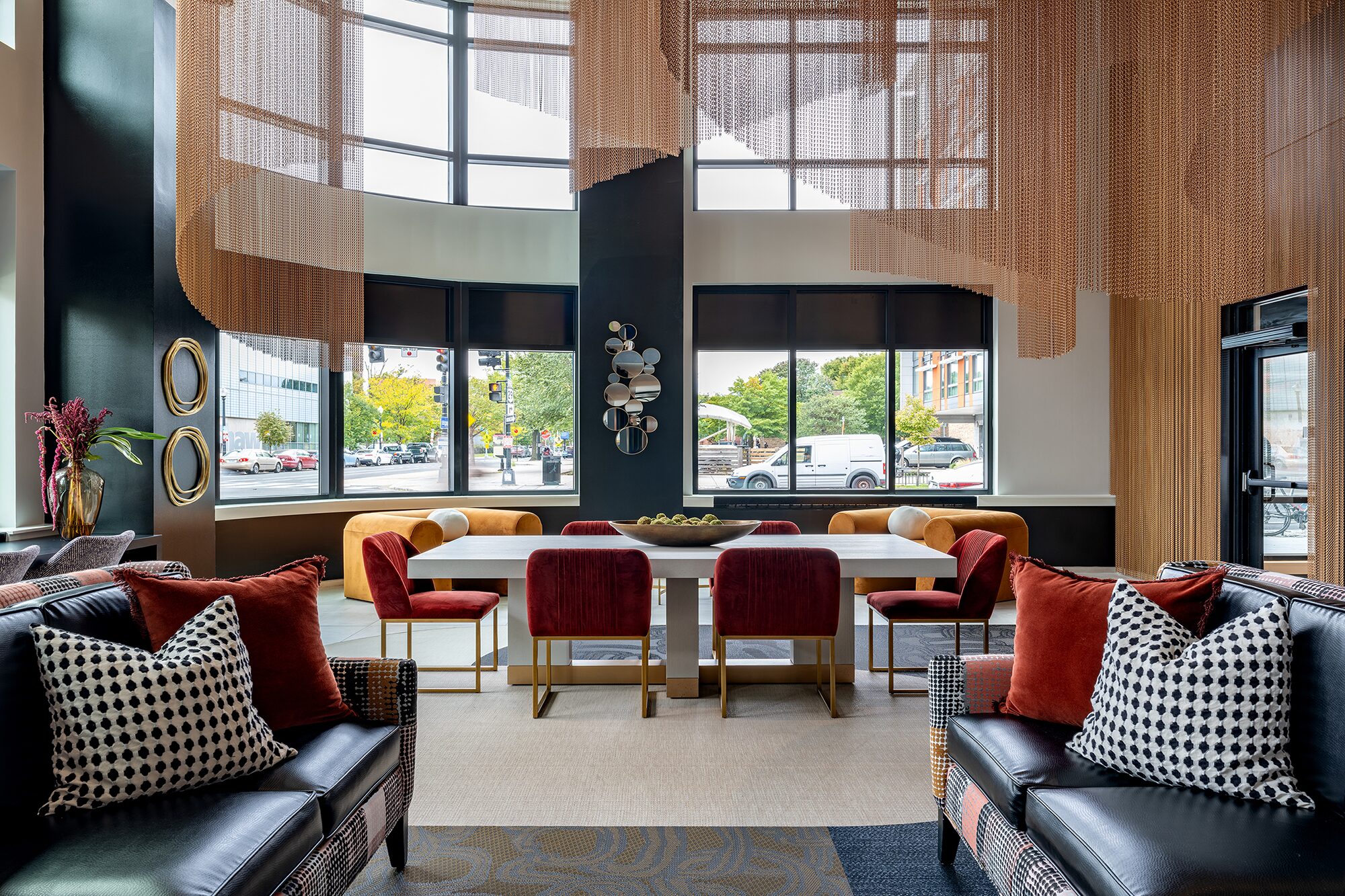 Determined_by_Design_IMAGE_08___Station_U___O